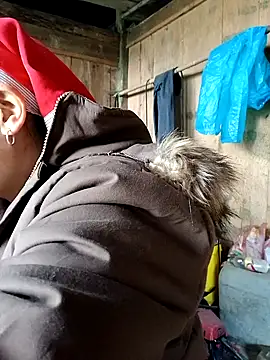 Snapshot of girl-hot2x chatting on 19, 12, 2025 girl-hot2x online show from 19, 12, 2025