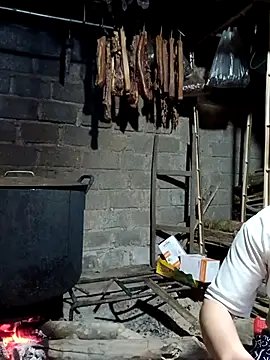 Snapshot of girl-hot2x chatting on 25, 2, 2026 girl-hot2x online show from 25, 2, 2026