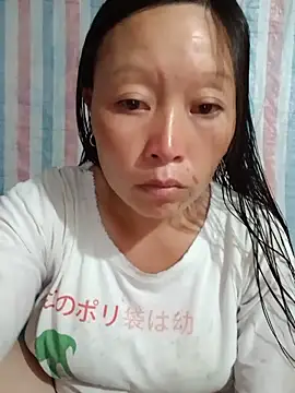 Snapshot of girl-hot2x chatting on 18, 6, 2026 girl-hot2x online show from 18, 6, 2026