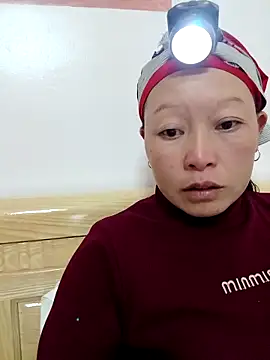 Snapshot of girl-hot2x chatting on 6, 2, 2026 girl-hot2x online show from 6, 2, 2026