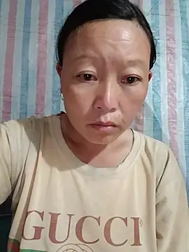 Snapshot of girl-hot2x chatting on 8, 7, 2026 girl-hot2x online show from 8, 7, 2026
