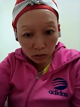 Snapshot of girl-hot2x chatting on 23, 11, 2025 girl-hot2x online show from 23, 11, 2025