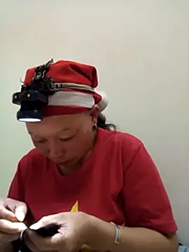 Snapshot of girl-hot2x chatting on 25, 11, 2025 girl-hot2x online show from 25, 11, 2025