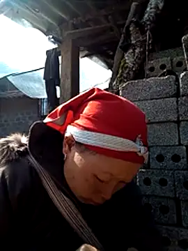 Snapshot of girl-hot2x chatting on 1, 12, 2025 girl-hot2x online show from 1, 12, 2025