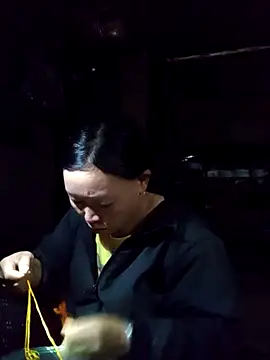 Snapshot of girl-hot2x chatting on 13, 11, 2025 girl-hot2x online show from 13, 11, 2025