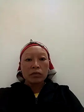 Snapshot of girl-hot2x chatting on 20, 11, 2025 girl-hot2x online show from 20, 11, 2025