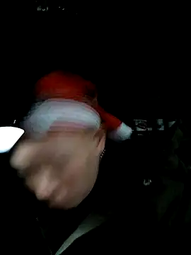 Snapshot of girl-hot2x chatting on 18, 12, 2025 girl-hot2x online show from 18, 12, 2025