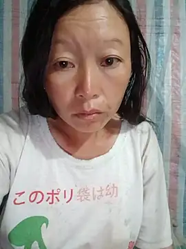 Snapshot of girl-hot2x chatting on 3, 6, 2026 girl-hot2x online show from 3, 6, 2026