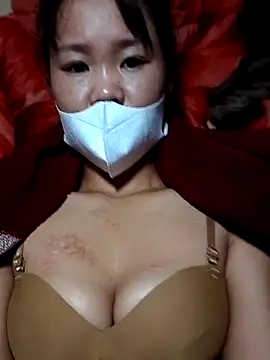 Snapshot of chibi-ngoc chatting on 12, 11, 2025 chibi-ngoc online show from 12, 11, 2025