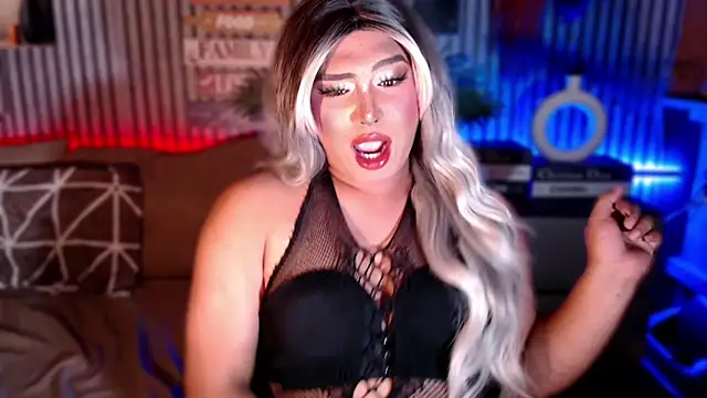 UrGoddess Sofia online show from 17, 4, 2026