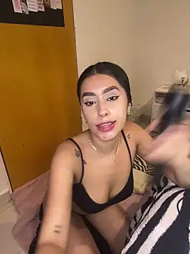 lauren clauz online show from 2, 4, 2026