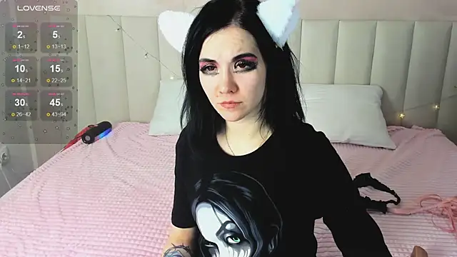 Lina Moony online show from 9, 1, 2026