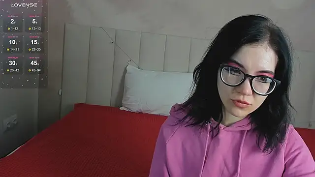 Lina Moony online show from 3, 2, 2026