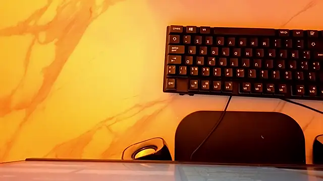 Juliana Tx online show from 16, 11, 2025