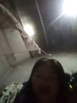 Snapshot of chim-yen chatting on 21, 11, 2025 chim-yen online show from 21, 11, 2025