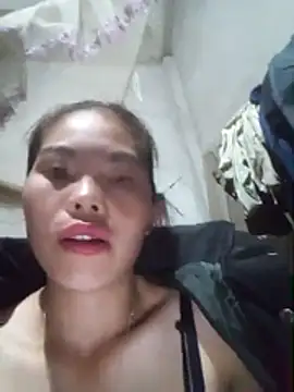 Snapshot of chim-yen chatting on 22, 11, 2025 chim-yen online show from 22, 11, 2025