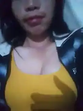 Snapshot of chim-yen chatting on 19, 11, 2025 chim-yen online show from 19, 11, 2025