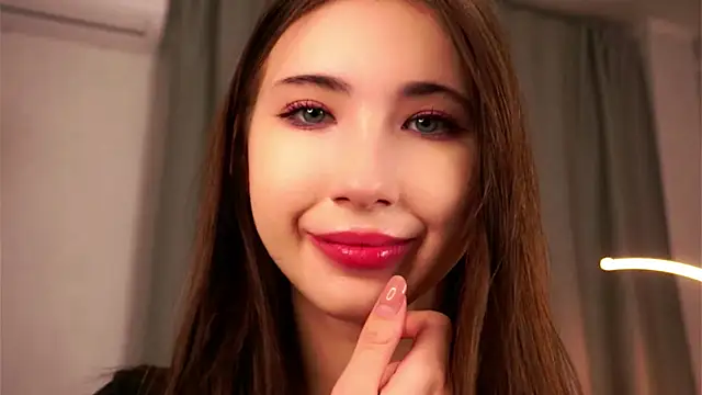 Snapshot of NanceeWestaway chatting on 29, 11, 2025 NanceeWestaway online show from 29, 11, 2025