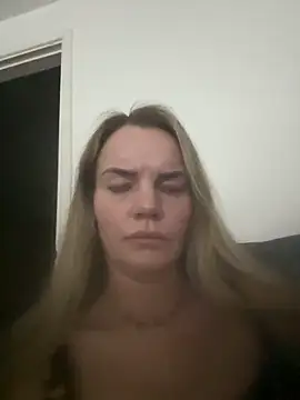 Snapshot of Cutebrowneyes_ chatting on 31, 3, 2026 Cutebrowneyes online show from 31, 3, 2026