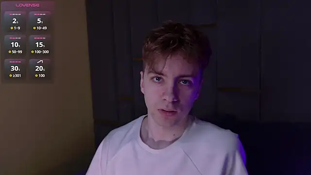 Snapshot of Paul_Holt chatting on 24, 11, 2025 Paul Holt online show from 24, 11, 2025