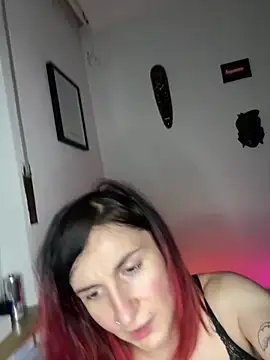 AuroraAllure 27 online show from 20, 4, 2026