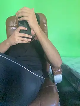 hotyyyyjonny online show from 10, 5, 2026