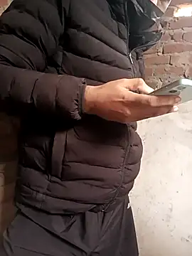 hotyyyyjonny online show from 17, 12, 2025