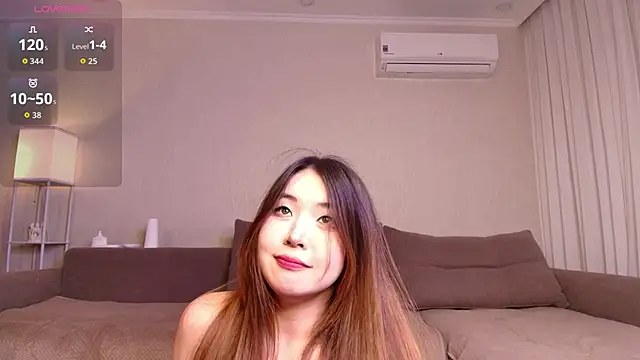Snapshot of yummy_yuna chatting on 8, 6, 2026 yummy yuna online show from 8, 6, 2026