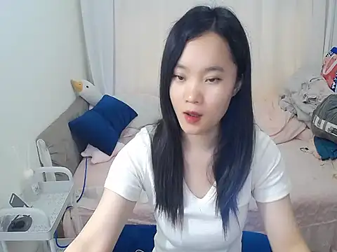 Snapshot of Shaurk chatting on 10, 5, 2026 Shaurk online show from 10, 5, 2026