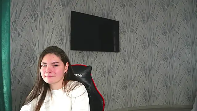 DeloraVivar online show from 12, 11, 2025