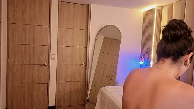 Iamnyxy online show from 10, 2, 2026