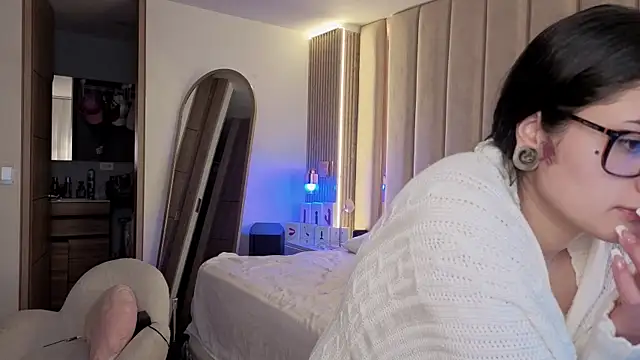 Iamnyxy online show from 16, 12, 2025