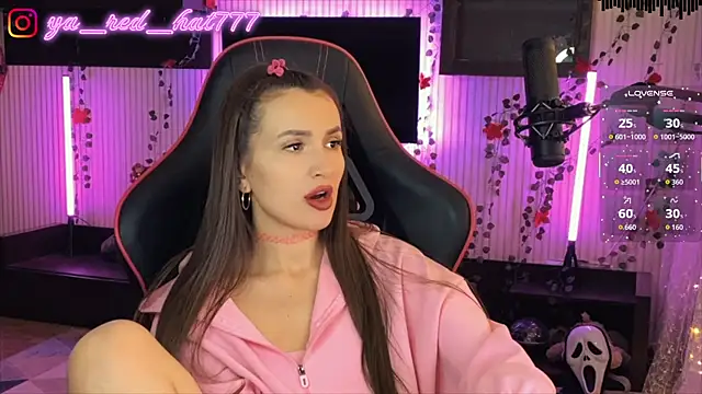 -RED HAT- online show from 17, 4, 2026