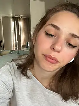 yoyogirlx online show from 26, 7, 2026