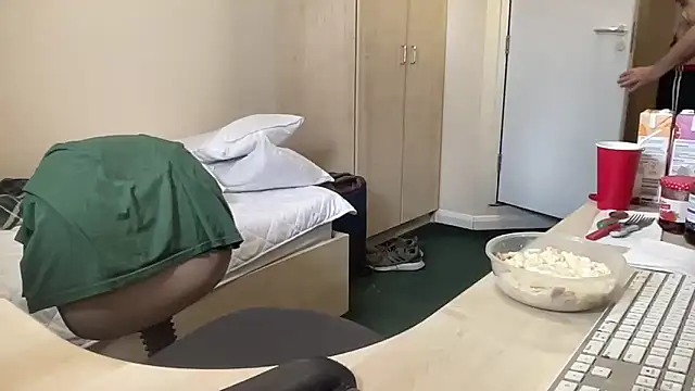 coach-karl online show from 4, 4, 2026