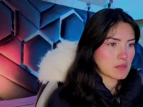 Brandy collinss online show from 20, 3, 2026