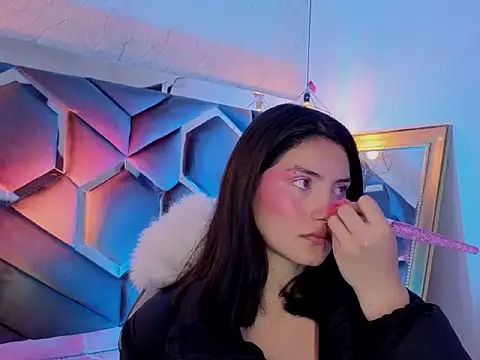 Brandy collinss online show from 21, 3, 2026