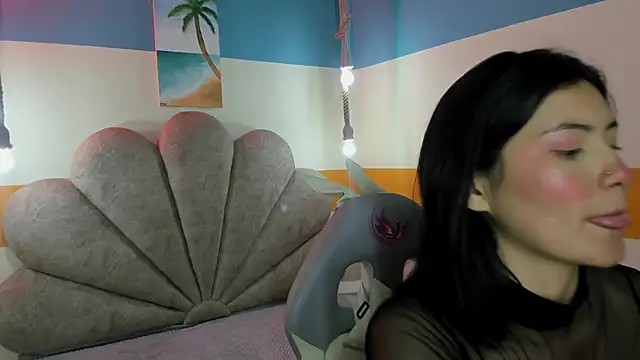 Brandy collinss online show from 28, 11, 2025