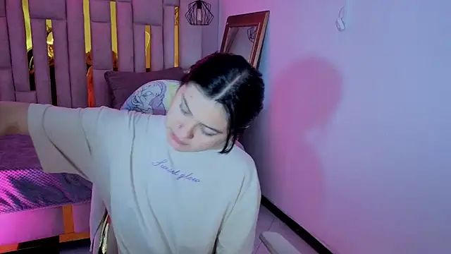 Brandy collinss online show from 20, 12, 2025