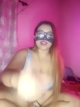 Bunnybush37 online show from 19, 1, 2026