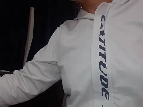 Tiff Dirty69 online show from 9, 4, 2026