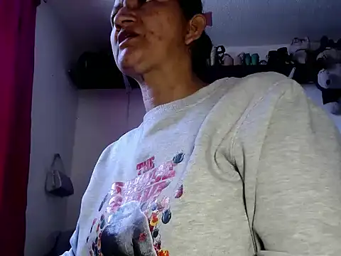 Tiff Dirty69 online show from 13, 2, 2026