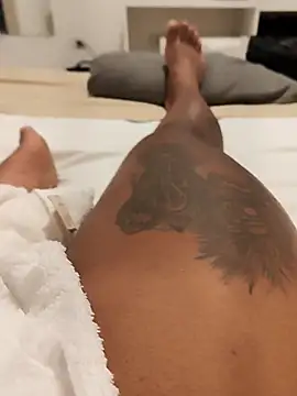 Zepouvinho online show from 3, 12, 2025