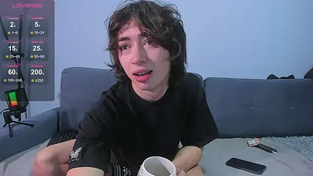 Snapshot of AlanReckless chatting on 19, 11, 2025 AlanReckless online show from 19, 11, 2025