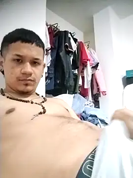 Snapshot of Chris____Col chatting on 24, 11, 2025 Chris Col online show from 24, 11, 2025