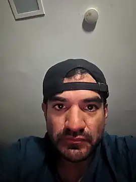 piggylatino online show from 9, 2, 2026