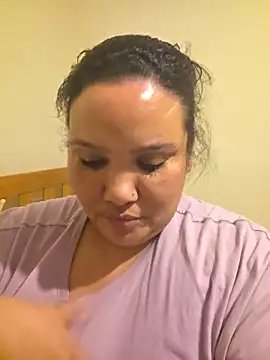 Curvy-Nthabi X online show from 11, 11, 2025