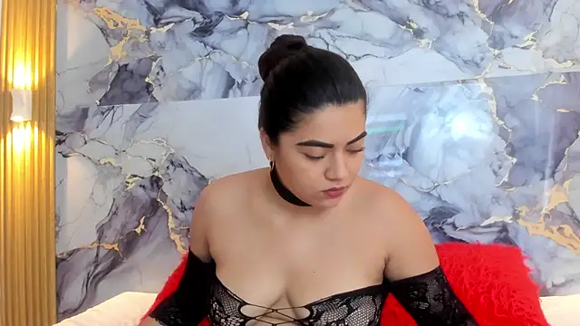 Emmaa 09  online show from 26, 11, 2025
