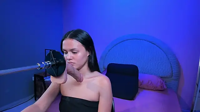 Sara rhoades online show from 21, 3, 2026