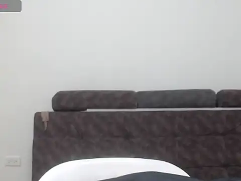 Alexander Halls online show from 5, 2, 2026